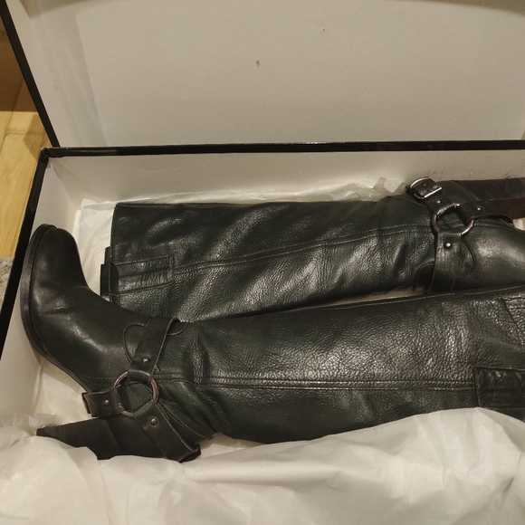 Bee.fly boots - Picture 2 of 5